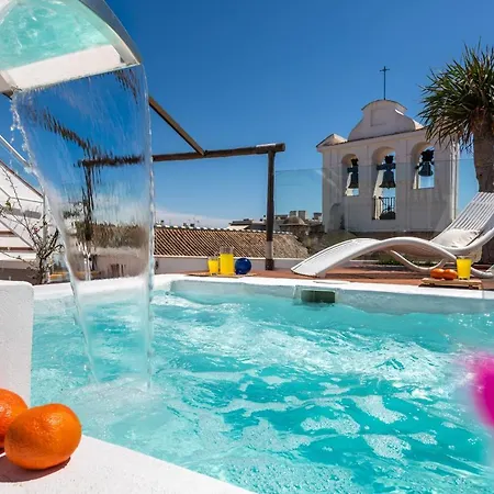 Apartmanhotel Ch Boutique 2*