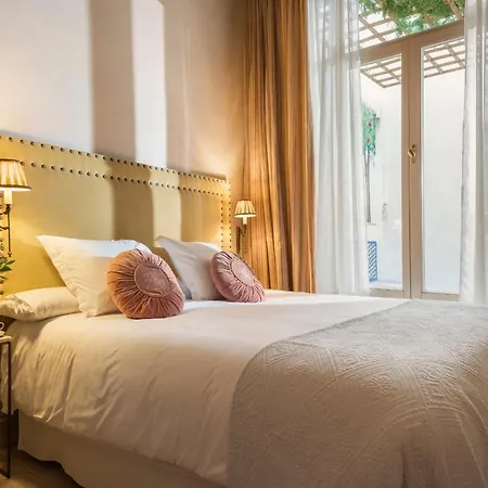 Lejlighedshotel Ch Boutique 2*