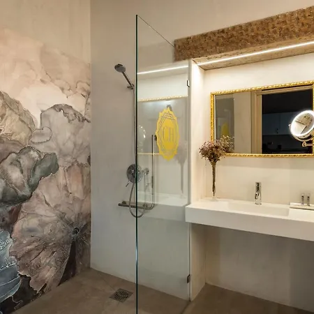 Ch Boutique 2* Sevilla